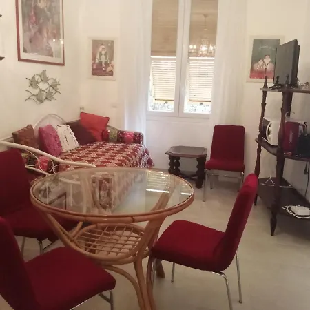 La Corte Di Paola 1 E 2 Genoa