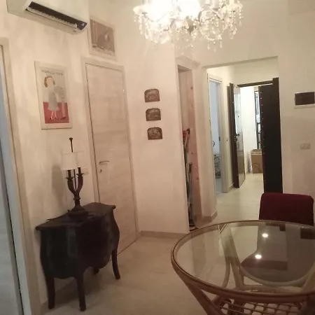 La Corte Di Paola 1 E 2