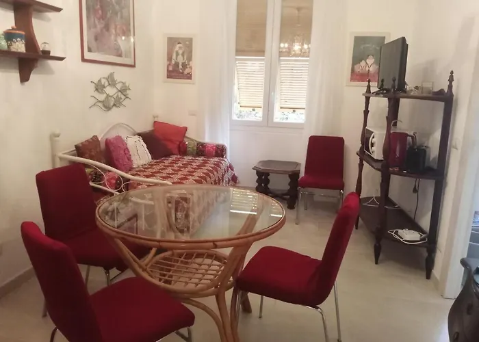 La Corte Di Paola 1 E 2 Genova
