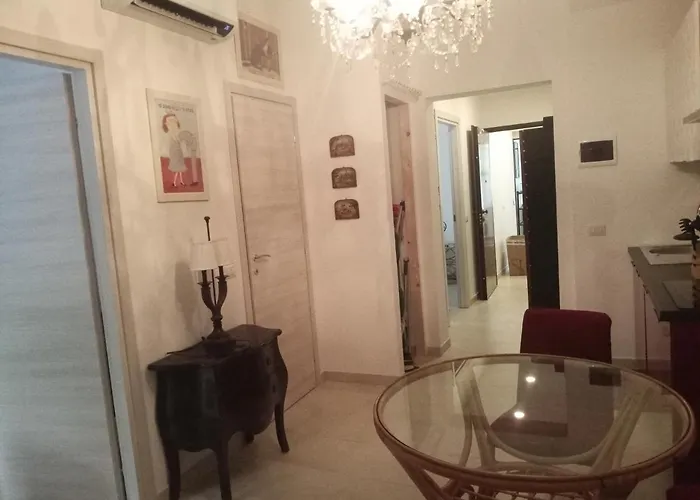 La Corte Di Paola 1 E 2