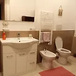 La Corte Di Paola 1 E 2 * 제노바